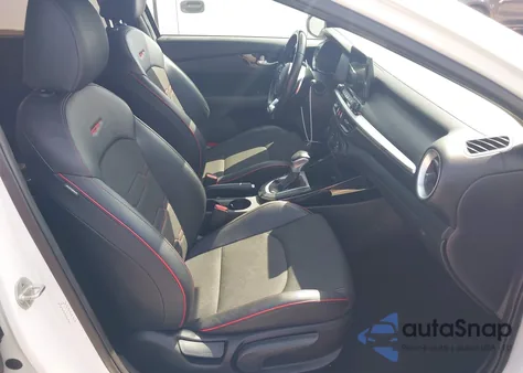 2021 Kia Forte Gt z USA, uszkodzony, nr VIN 3KPF44AC4ME314732